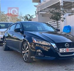 نيسان ألتيما